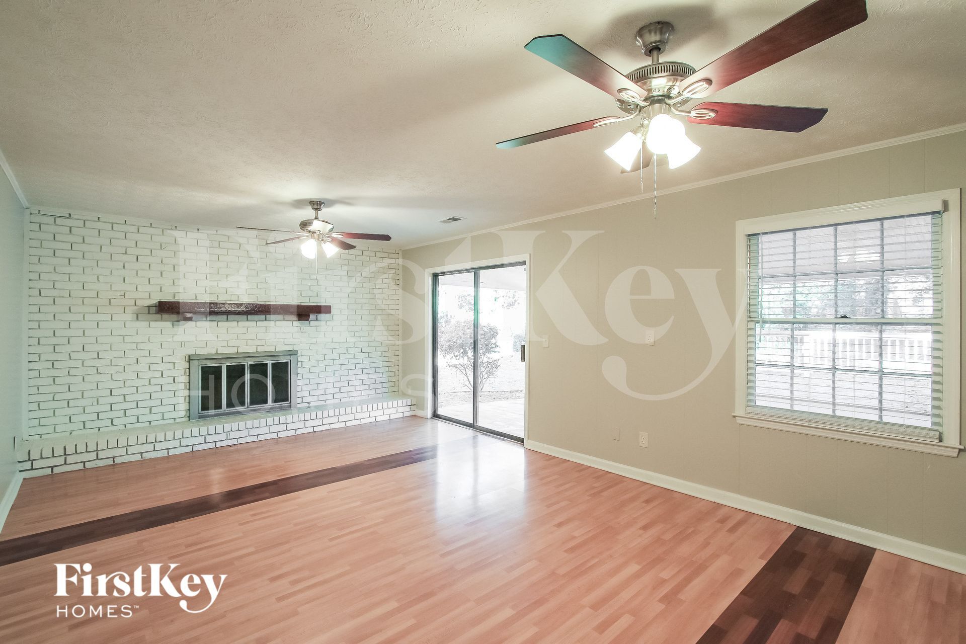 Building Photo - 295 Plantation Rd SW