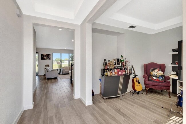 Building Photo - 3244 Dunning Dr