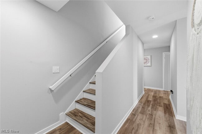 Building Photo - 402 Jefferson Ave