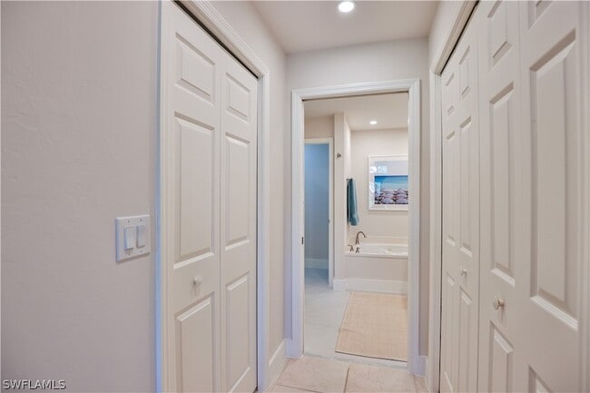 Building Photo - 988 Egrets Run