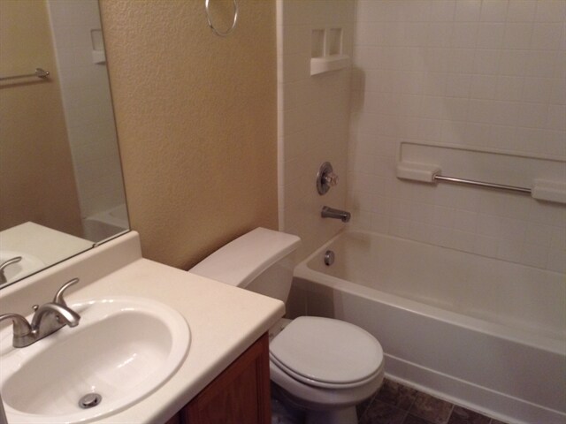 Building Photo - 595 E 77th Ave