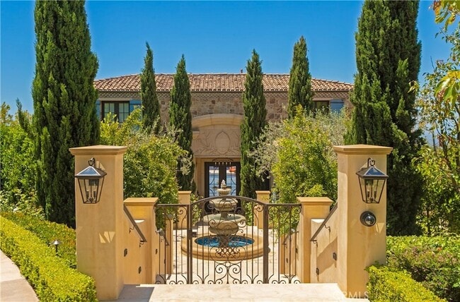 Building Photo - 9 Pelican Crest Dr