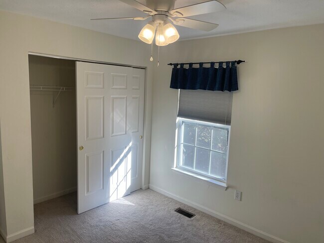 Building Photo - 12407 Diploma Dr