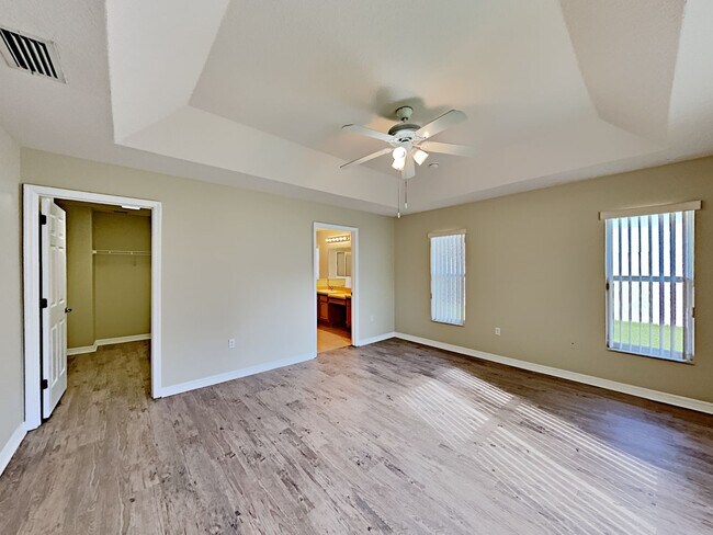 Building Photo - 4709 Huron Bay Cir