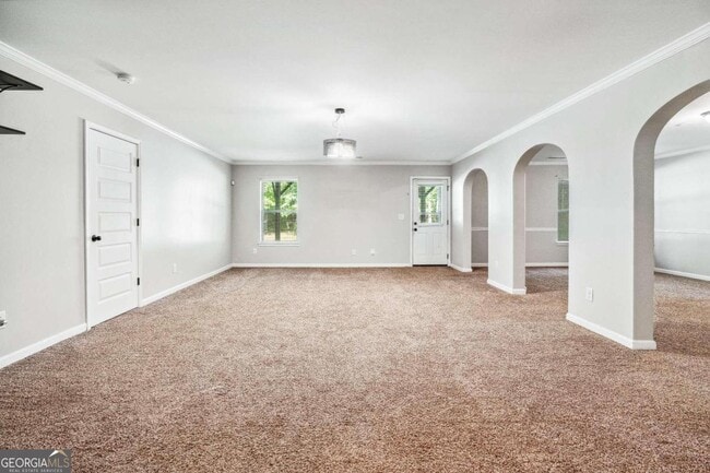 Building Photo - 2214 Golden Eagle Dr