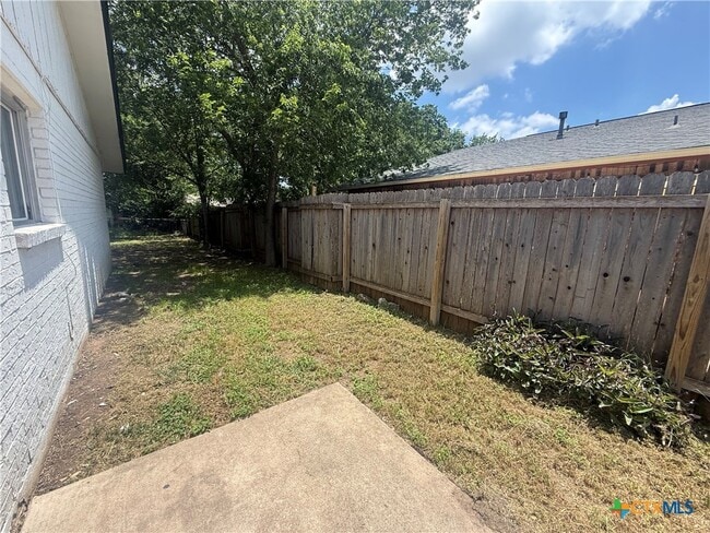 Building Photo - 102 Cockerham St