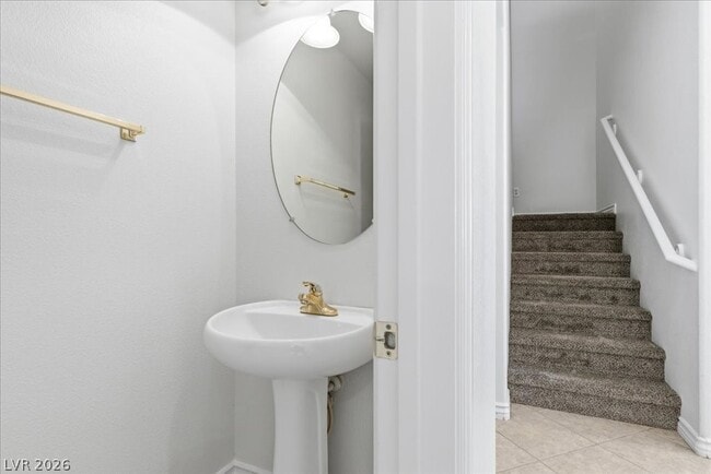 Building Photo - 236 Charming Ct