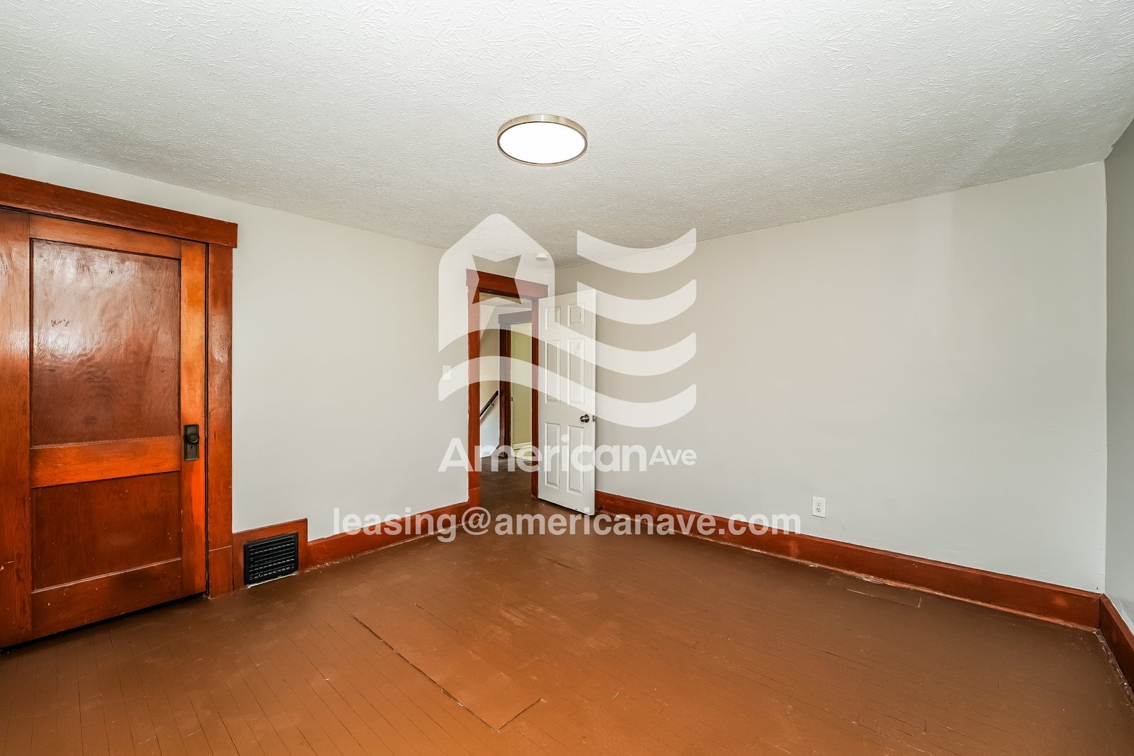 Building Photo - 913 Bedford Ave SW