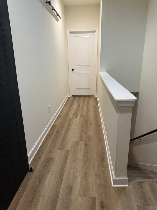 Building Photo - FANTASTIC LOCATION!! 2BR/2.5BA Townhouse in Historic Waverly area!