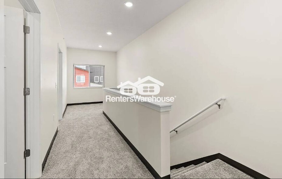 Building Photo - 3680 9th St NW