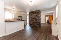 Building Photo - 217 Kaercher St