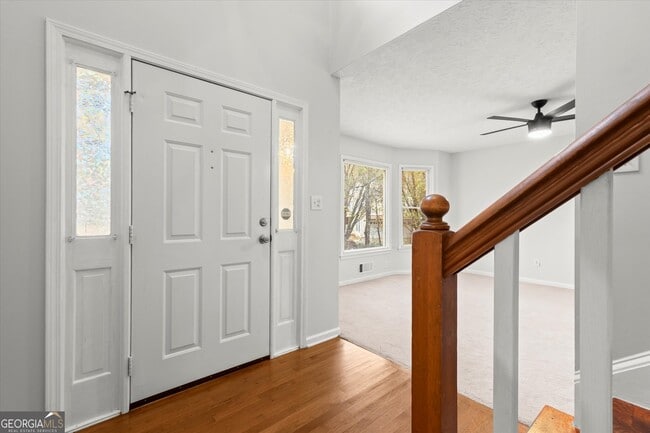 Building Photo - 115 Rockhurst Chase