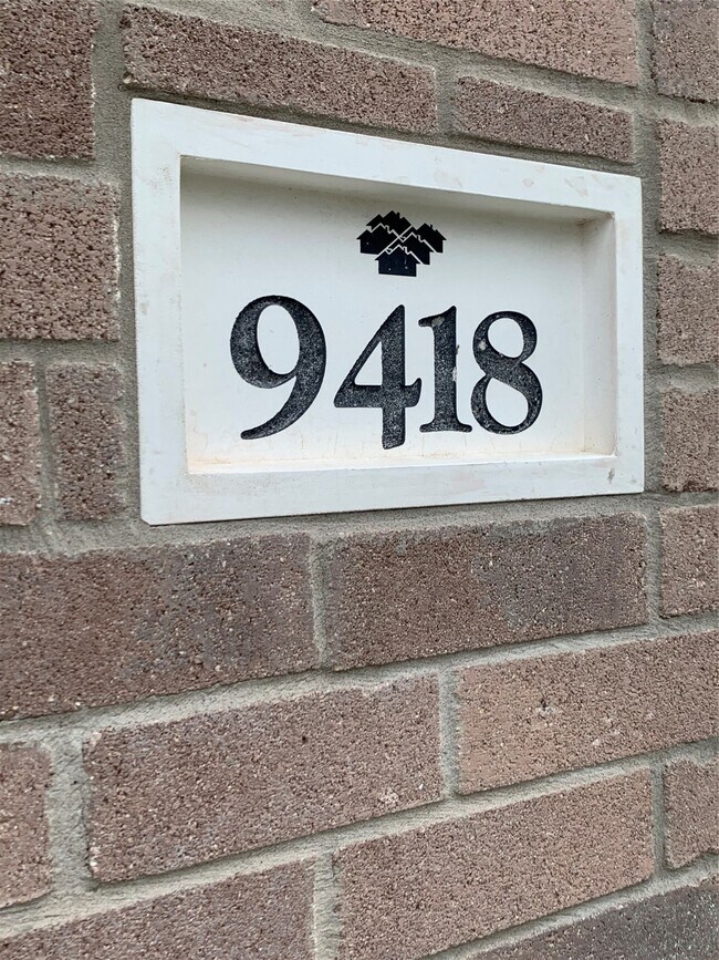 Building Photo - 9418 Parsley Path Ln