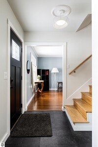 Building Photo - 1704 Comanche St