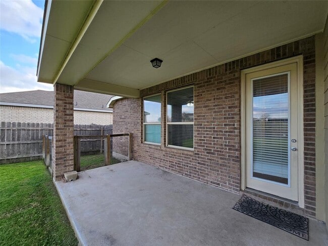 Building Photo - 6717 Brindisi Pl