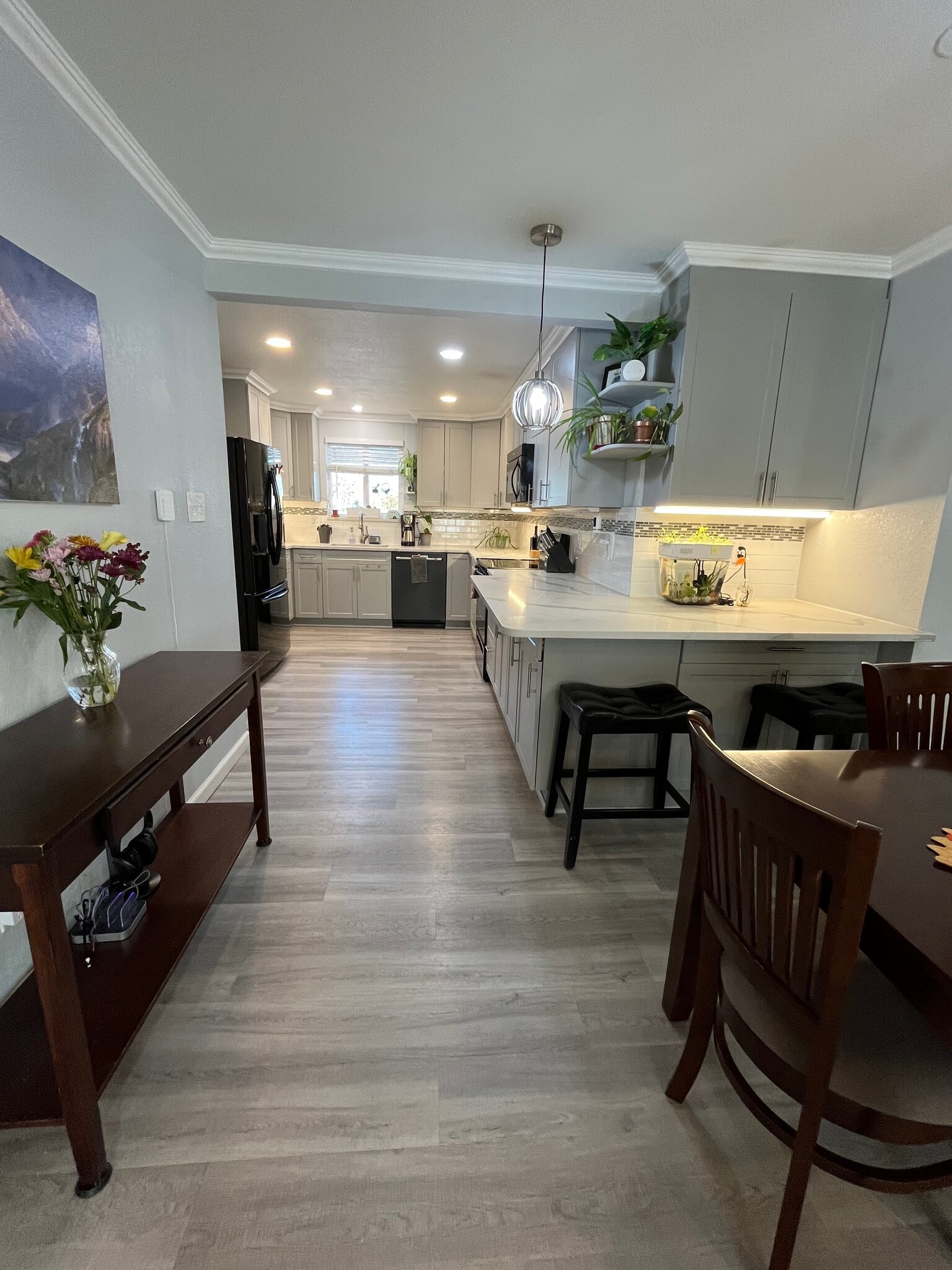 Building Photo - 1180 S Depew St