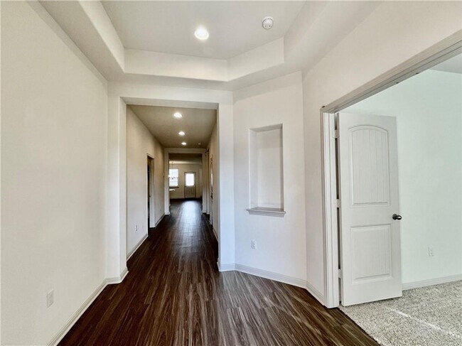Building Photo - 18301 Calasetta Dr