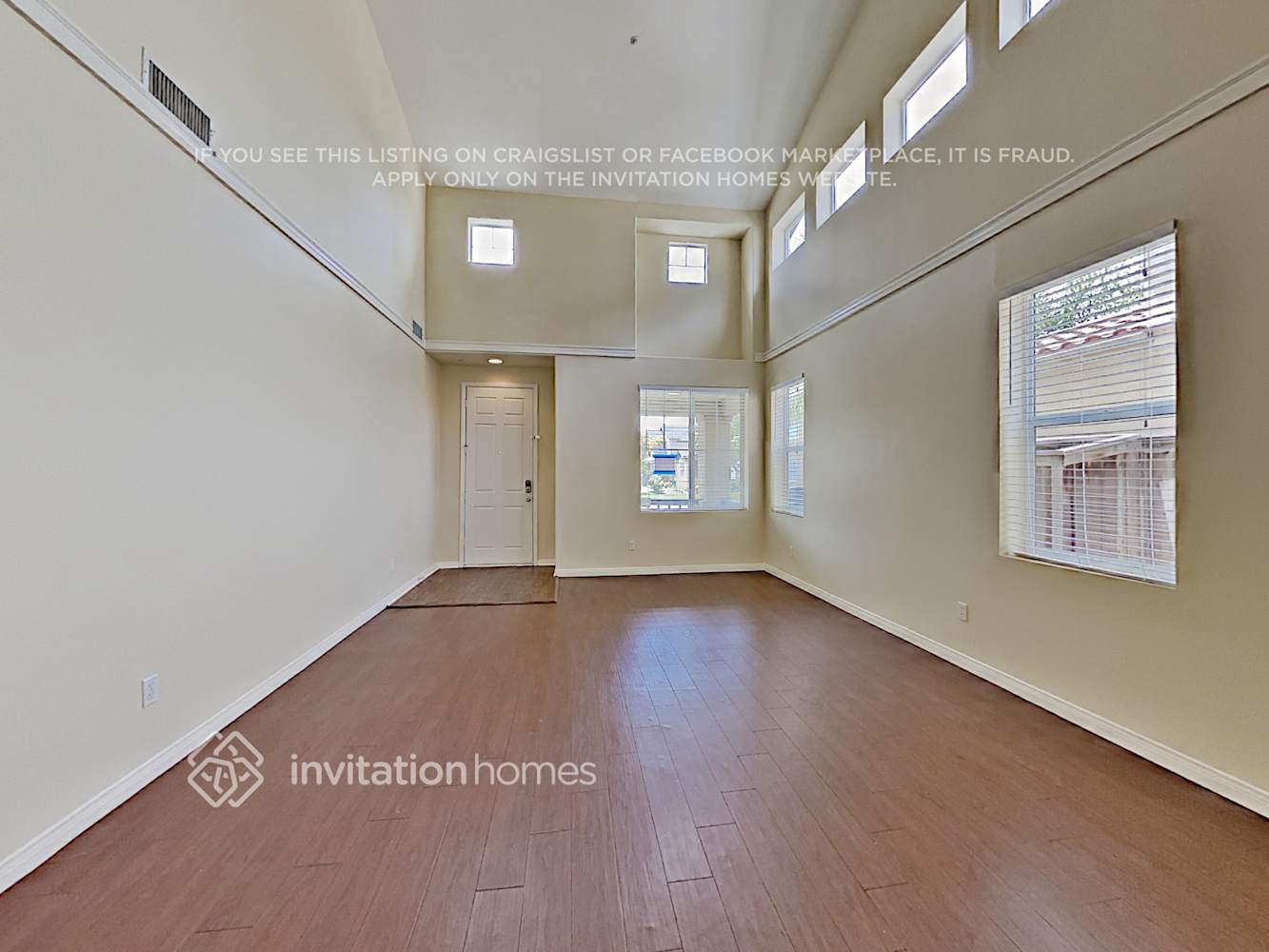 Building Photo - 1732 Almanor St