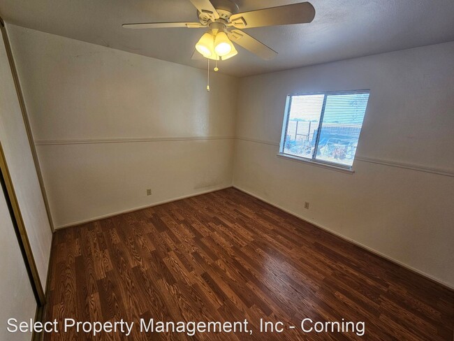 Building Photo - 3 br, 1 bath House - 23367 South Ave