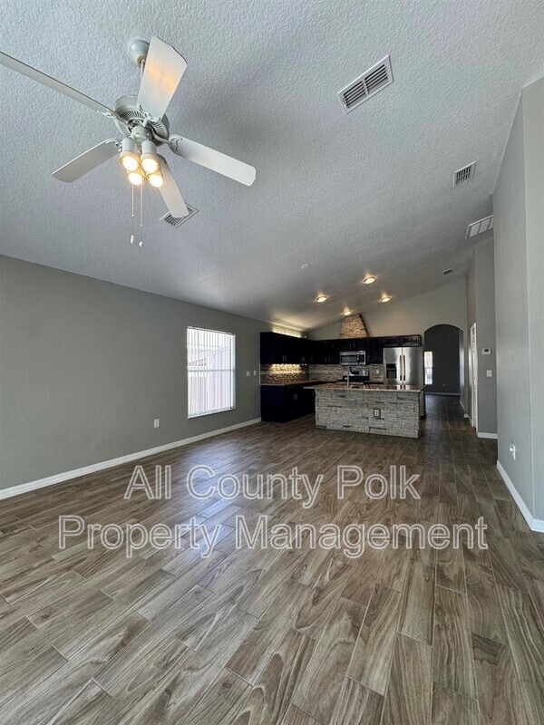 Building Photo - 166 Winchester Ln