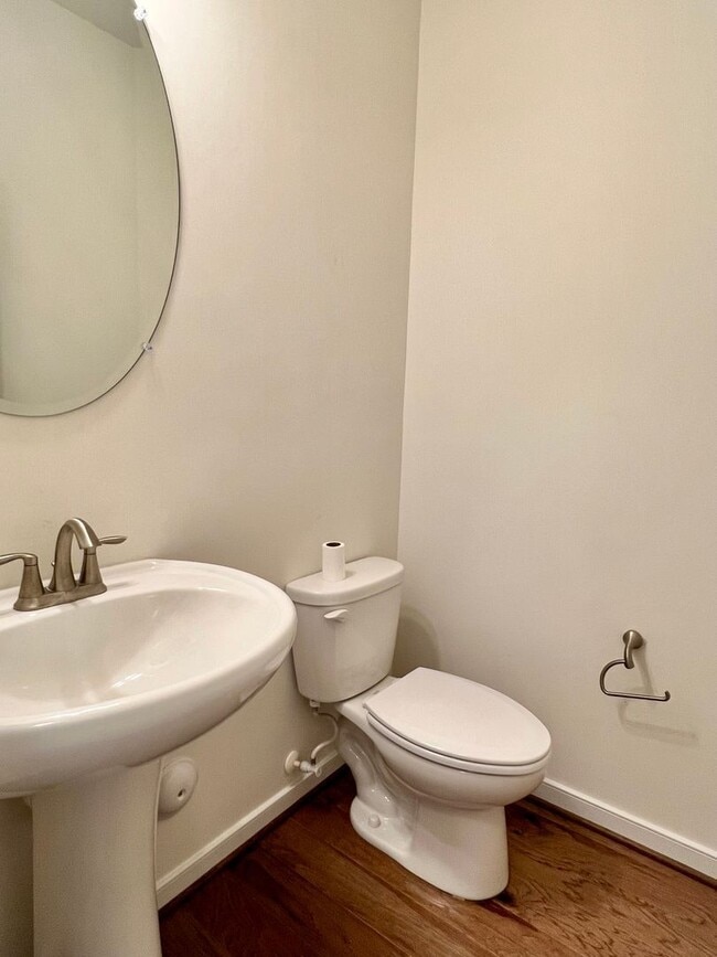 Building Photo - 17617 Memorial Tournament Dr