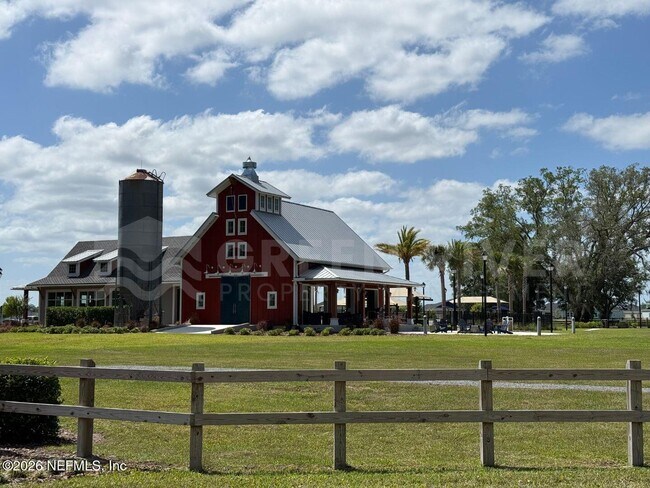 Building Photo - 2717 White Cedar Ln