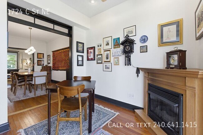 Building Photo - 1724 C St NE