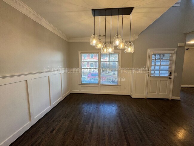 Building Photo - 1705 Barfield Run NW