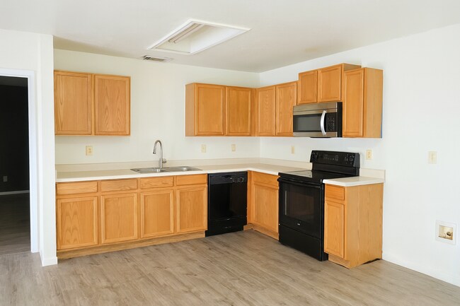 Building Photo - Casa Terrace