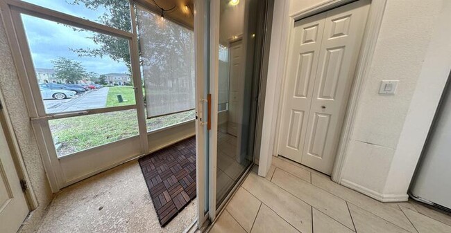 Building Photo - 7031 White Treetop Pl