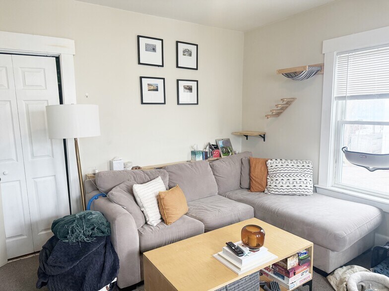 Building Photo - 37 Prospect Street Ave