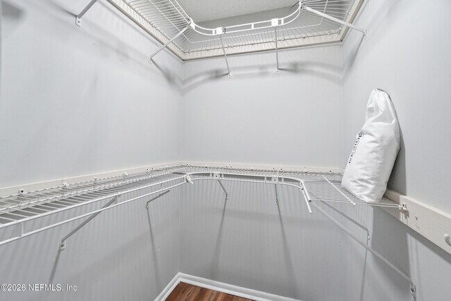 Building Photo - 3419 Islander Way