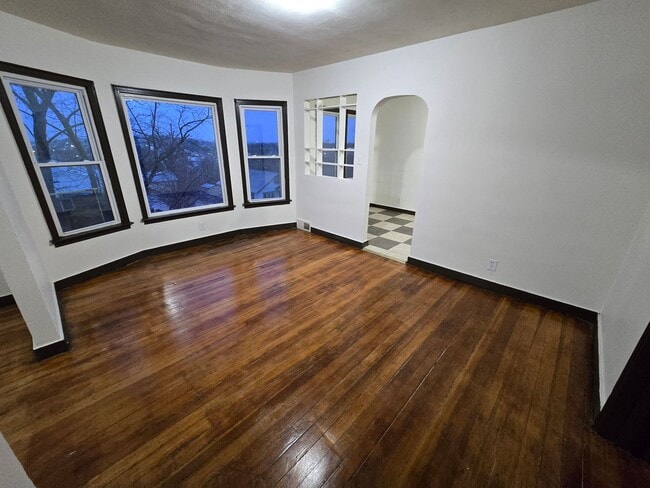 Building Photo - 1501 McDonald St