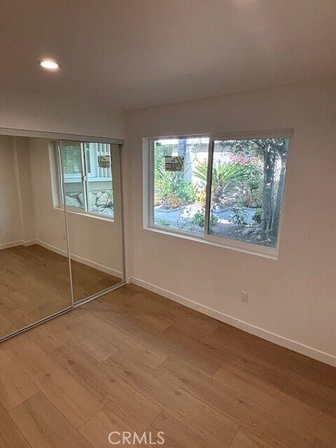 Building Photo - 5720 1/2 Wallis Ln-5720