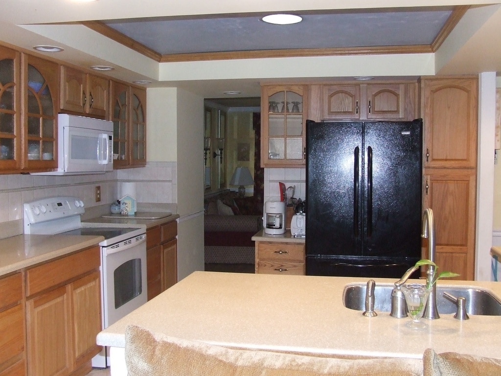 Building Photo - 203 Brookside Drive