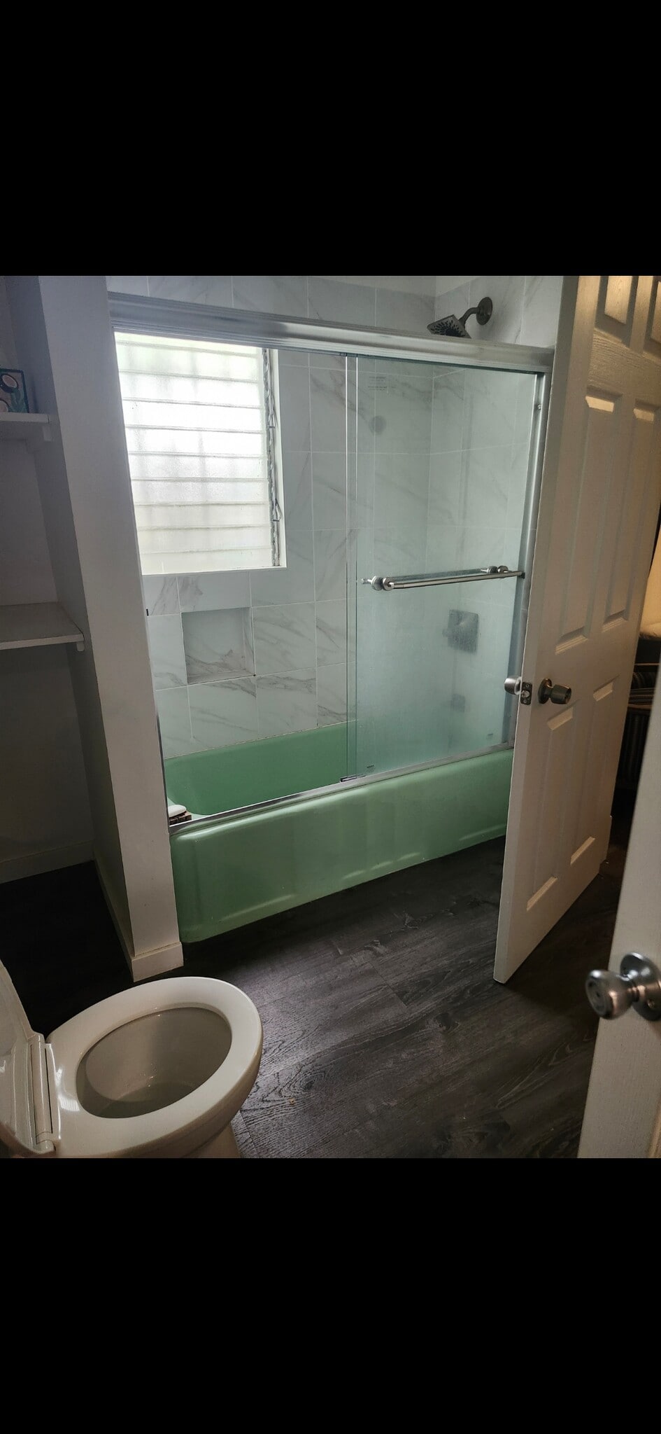 Building Photo - 33 Wavecrest Ave