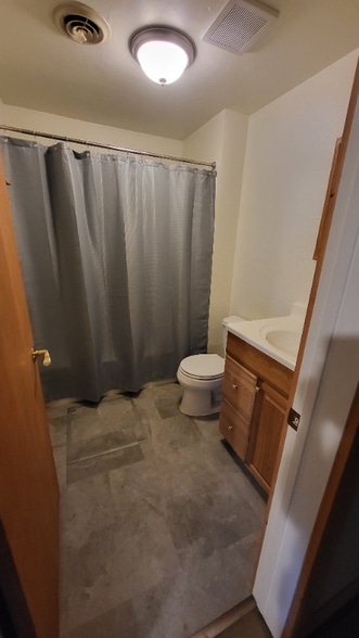 Building Photo - 139 McNamara Ave