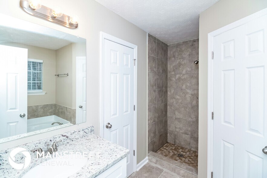 Building Photo - 4237 Sterling Pointe Dr
