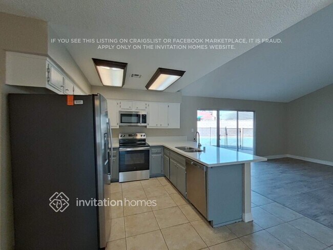 Building Photo - 4044 Venita Ct