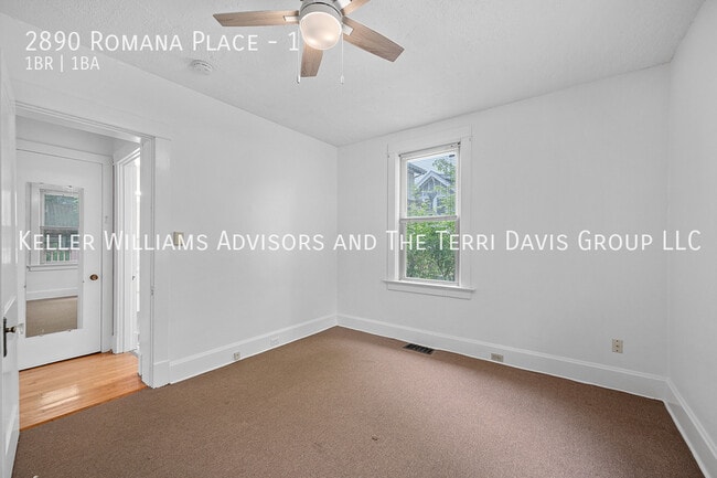 Building Photo - 2890 Romana Pl