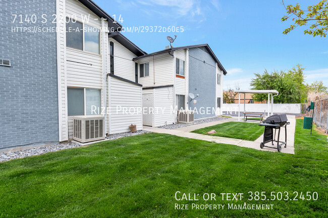 Building Photo - Coveted West Jordan Apartment