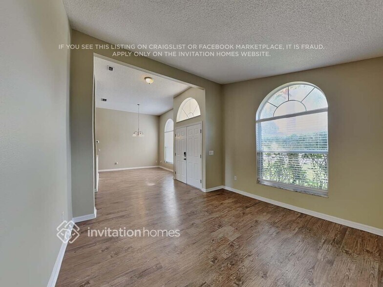 Building Photo - 1009 Aviles Ct