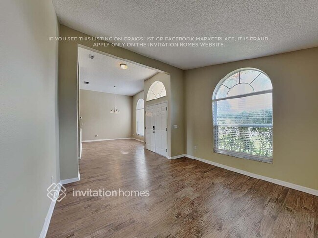 Building Photo - 1009 Aviles Ct