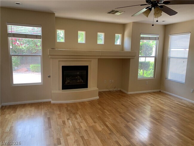 Building Photo - 294 Powerbilt Ave