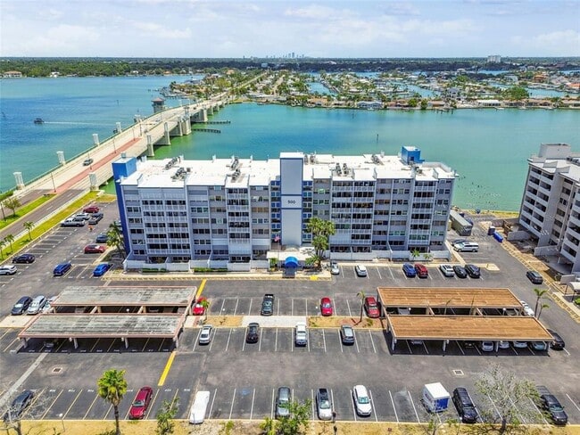 Building Photo - 500 Treasure Island Causeway