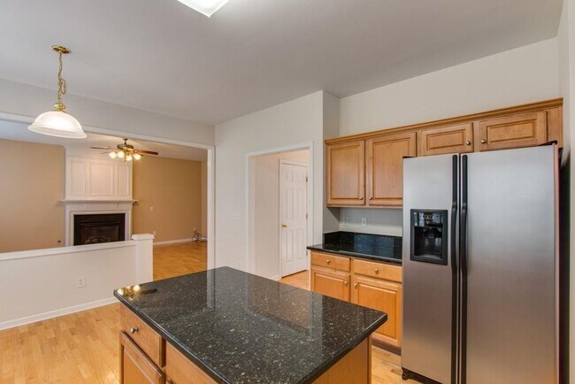 Building Photo - 1510 Chestnut Springs Rd