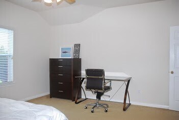 Building Photo - 21534 Oak Park Trails Dr