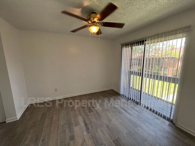 Building Photo - 5151 Picadilly Circus Ct