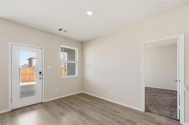 Building Photo - 940 Azure Ln