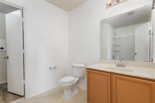 Building Photo - 12801 Skeeter Ln